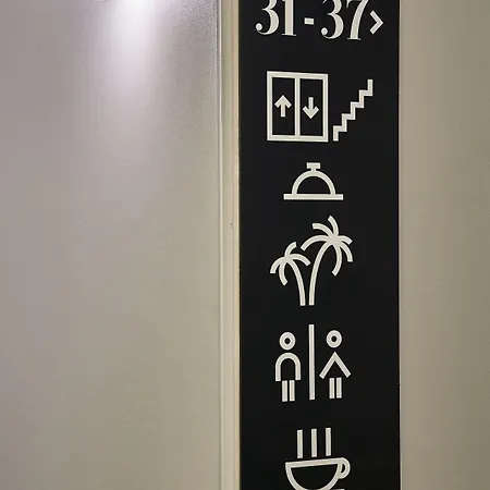 The Moods Oasis Hotel 3*