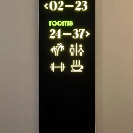 The Moods Oasis 호텔 3*