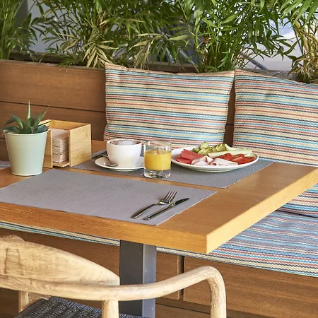 The Moods Oasis 호텔 3*