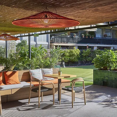 The Moods Oasis Hotel