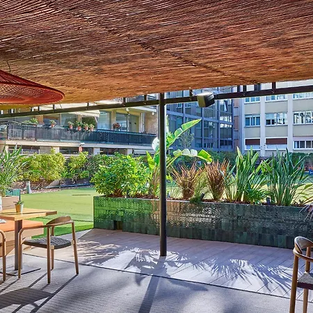 Hotel The Moods Oasis 3*